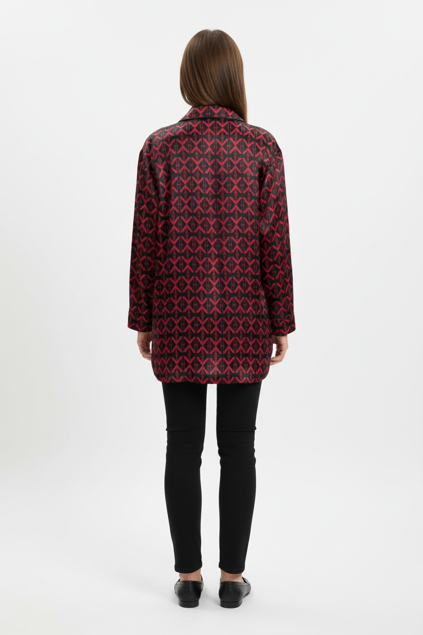 Back view of a model wearing the NIMIAN Signature Comfort silk pyjama shirt